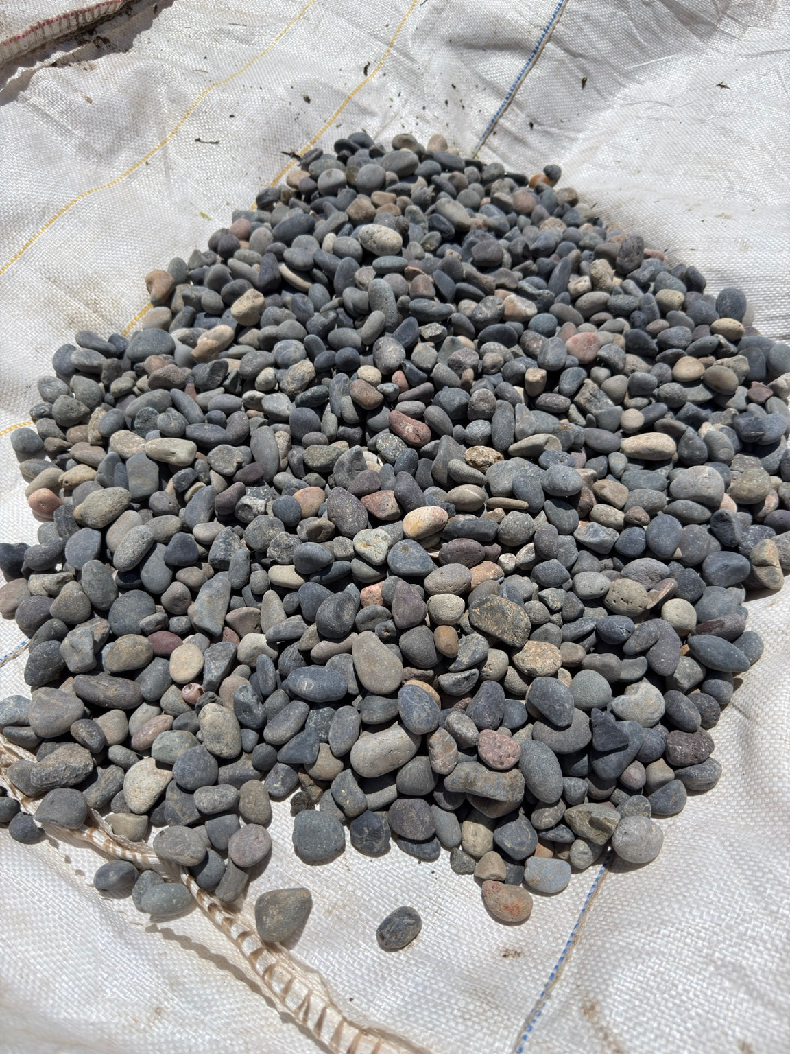 Mixed Mexican beach pebbles 3/8 inch — Pacific Pebble