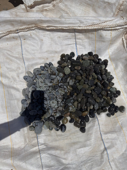 Black Mexican beach pebbles half to 1 inch — Pacific Pebble