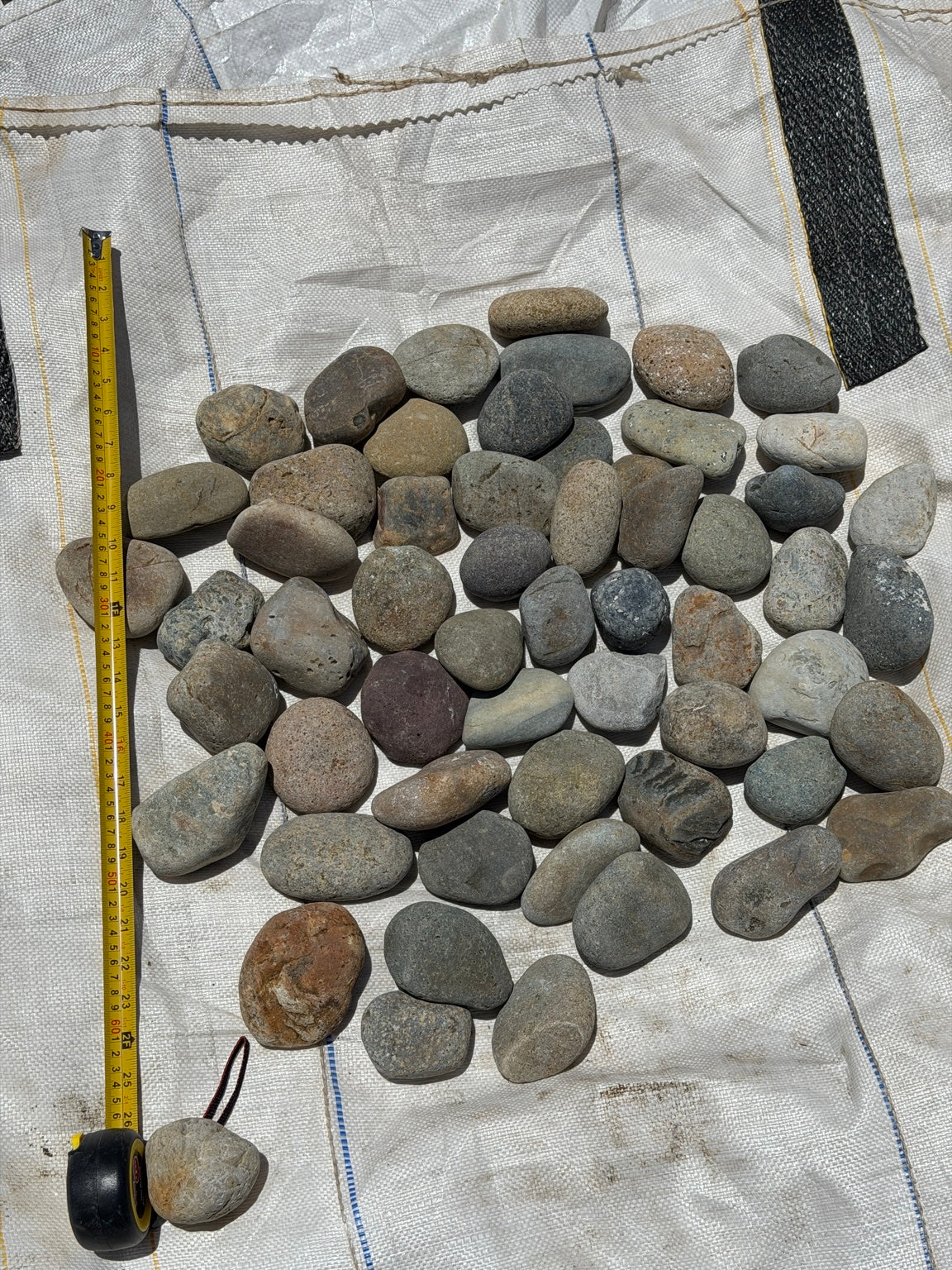 Mixed Mexican beach pebbles 2 to 3 inch — Pacific Pebble