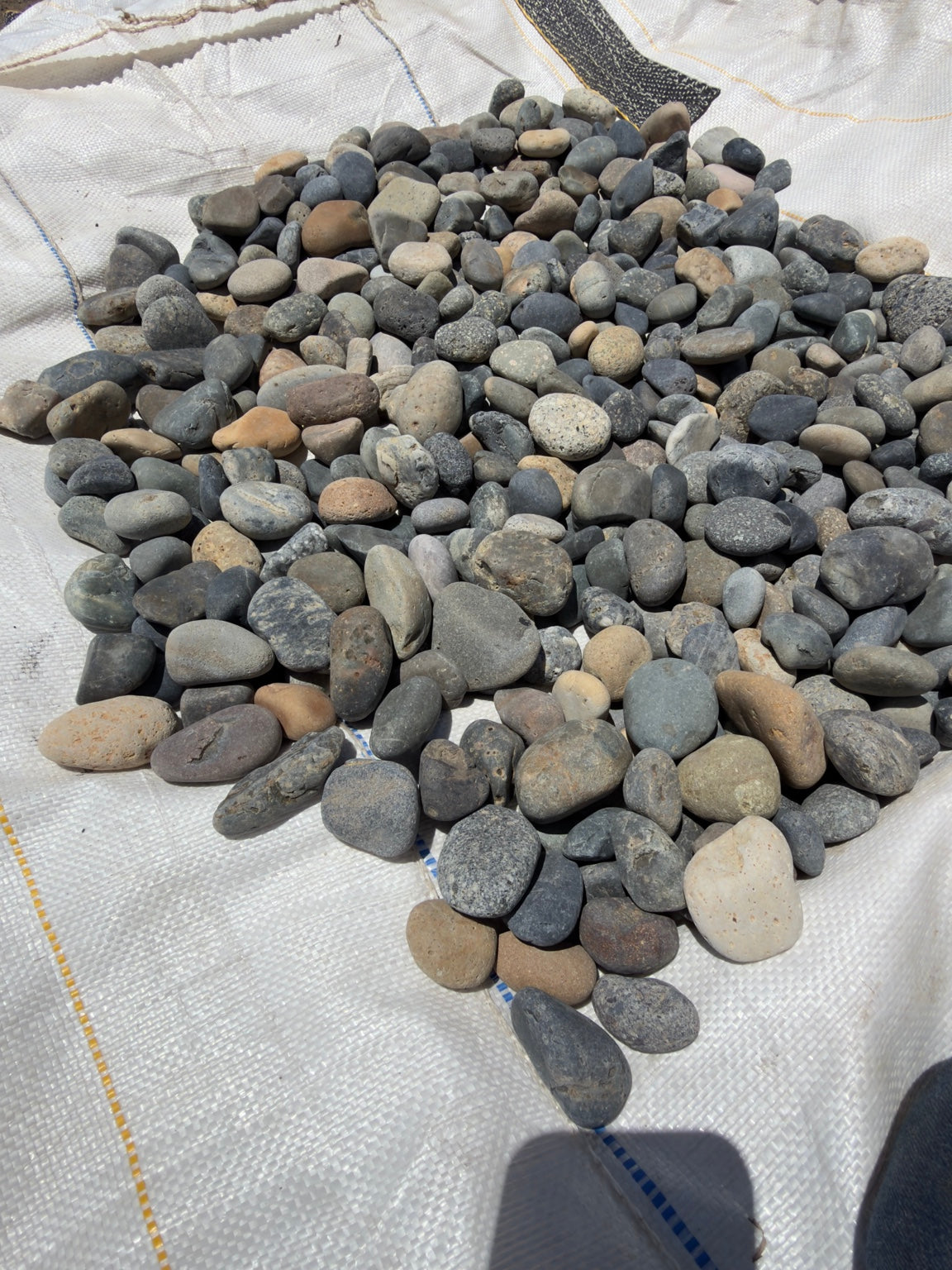 Mixed Mexican beach pebbles half to 1 inch — Pacific Pebble