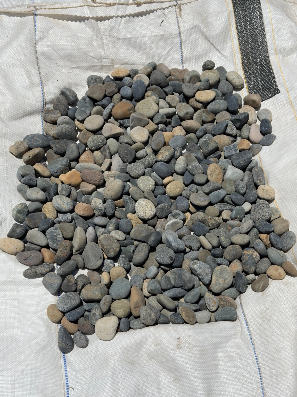 Mixed Mexican beach pebbles half to 1 inch — Pacific Pebble